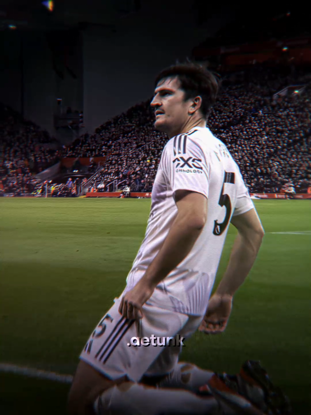 He silenced anfield🤫©️ || #harrymaguire #manchesterunited #football #4k #fyp 