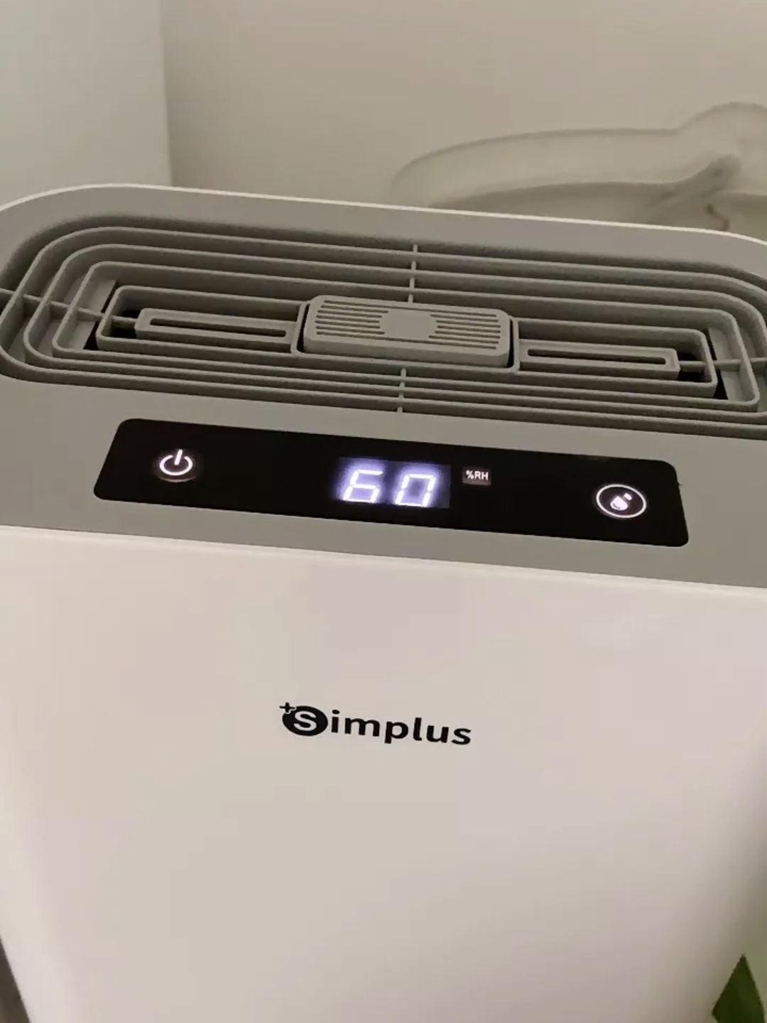 Simplus Máy hút ẩm, Công suất hút ẩm: 400mL/ngày, Bình chứa lớn 2.5L, Độ ồn thấp 35dB #tienichxanh #dogiadung #mayhutam #simplus #mayhutamgiadinh