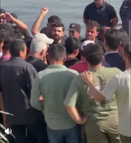 الان وصول الغواص الكردي المشهور الى شاطئ الكريعات للبحث عن الغريق الشاب حسين باسم الجياشي