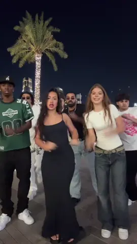 Lunatix in Dubai #zahide #dancechallenge #fyp #trend 