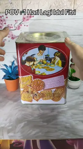 BISKUIT KHONG GUAN KALENG BESAR 1600 GRAM