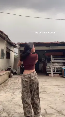 weirdly... addictive