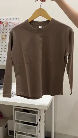 kaos basic polos cewek bahan katun, adem banget harga terjangkau #longsleeve #kaosbasic #kaoswanita #juarakonten #kaoslenganpanjang