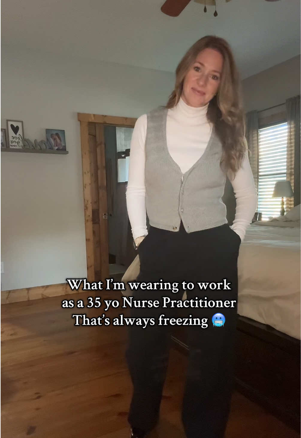 Work style 💁🏼‍♀️ Whole outfit is @abercrombie  #workingmomlife #workfashioninspo #nursepractitioner 