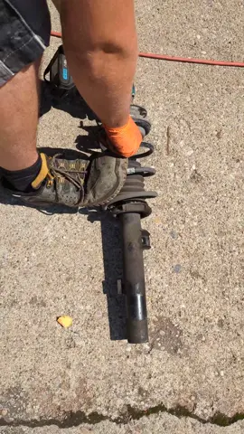 Suspension spring explodes 😰 #mechanic #repair #suspenion #car #v8 