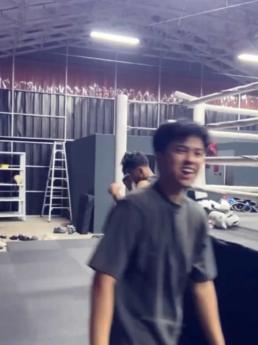 ada aja tingkah mereka berdua @JADEN @chima_okf  #jadenbahtera#jaden#jadenbachtera#raden#fypシ゚viral 