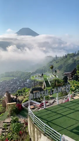 View Pintu Langit SkyView😍 #fyp #diengwonosobo #fypviralシ #pesonaindonesia #pintulangitskyview 