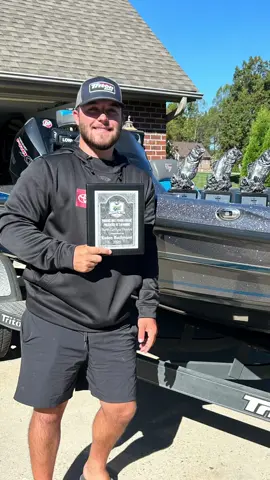 It's hard to win a BFL, let alone four in the same season. Kaden Buchmann did just that, and he did so as a college student at Lander University and new owner of a tackle company. He recently sat down with our own Jody White for the latest MLF Bass Fishing Podcast to dig into what was a wild – and wildly successful – 2025 season for the young angler. Listen now at LINK IN COMMENTS. #fishtok #BassFishing #Podcast #PhoenixBoats #fishing 