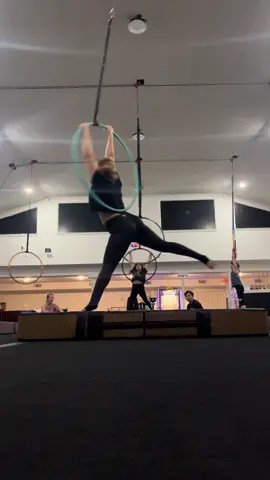 Decided to crank up my pain last night. Almost lost it, but then saved it! #aerialhoop #lyra #aerialist #spinning 