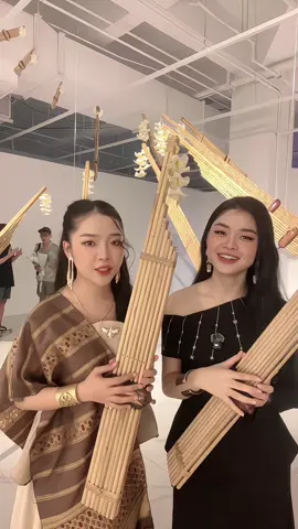 ດາວລ້ອມເດືອນ🇱🇦🇱🇦🇱🇦#เทรนด์วันนี้້ #ຮັກສາວັດທະນະທໍາລາວ #ດົນຕີລາວເດີມ #ฟีดดดシ #ສອນເປົ່າແຄນ #ແຄນລາວ #fybシ #fybシviral_video_tiktok💯😊 #ຂຶ້ນຟິດໃຫ້ແນ່ເດີ້😘 #ແຄນ 