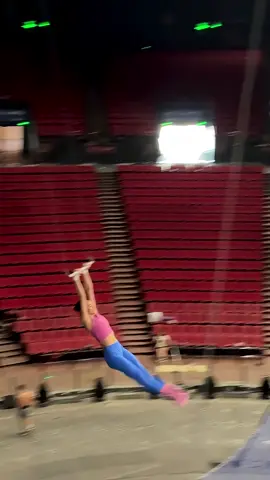 #entertainmentforyou all your see 👀  #on this day  #100 % to fyp please  #so many thank TikTok n all  #happy for everybody 