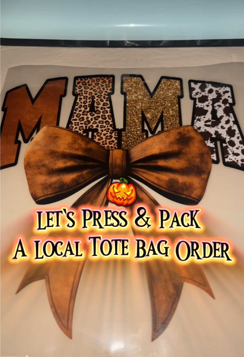 Tote bags only 5 skins, link in bio to shop. #fypシ #totebags #contentcreator #mama #MomsofTikTok 