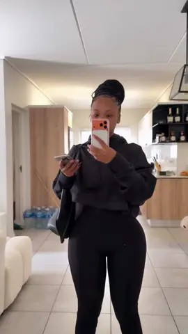 #cyanboujee #iphone17🧡 