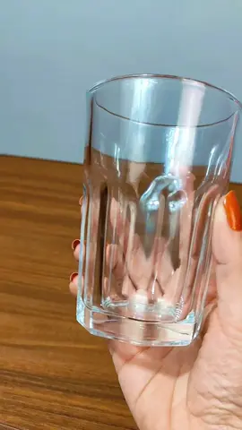 Deixe sua mesa ainda mais elegante com o Jogo de Copos Sydney 350ml! 🥂 Perfeitos para sucos, drinks e água com muito estilo! 😍 #MesaPosta #CopoSydney #Decoração #CopoDeVidro #SuasCompras