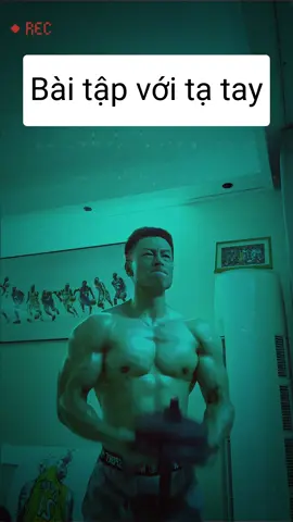 Bài tập với tạ tay 4 in 1 nhé #tapgym #tapgymtainha #tapgymmoingay #tatapgym #tapta 