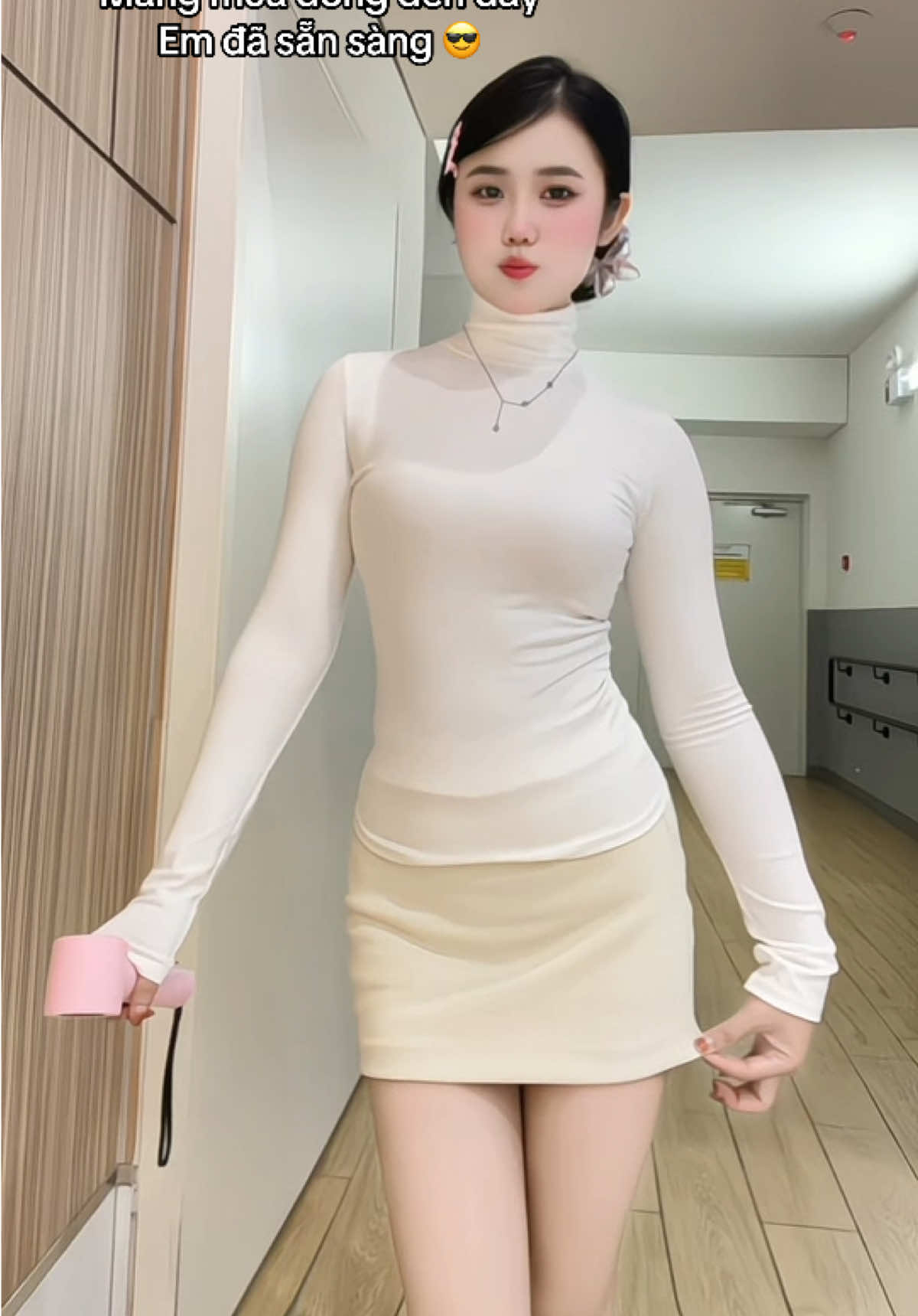 Nó tôn eo mà nó tôn dáng gì đâuuu 