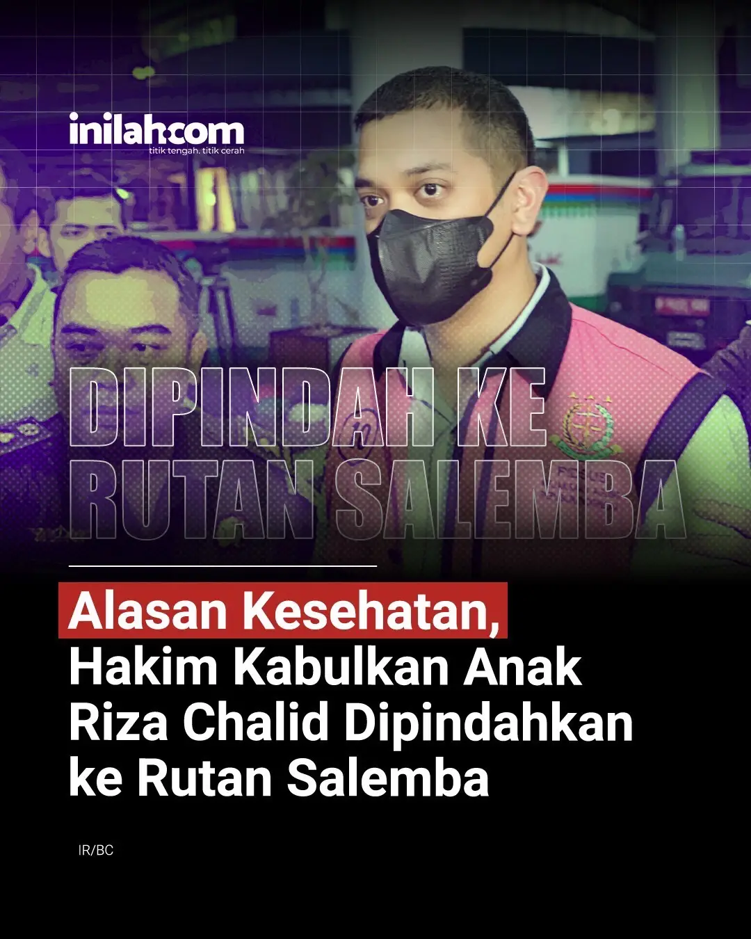 Majelis Hakim Pengadilan Tindak Pidana Korupsi (Tipikor) Jakarta Pusat mengabulkan permohonan pemindahan lokasi penahanan terdakwa kasus dugaan korupsi tata kelola minyak mentah dan produk kilang Pertamina, Muhamad Kerry Adrianto Riza. Pemindahan itu tertuang dalam Penetapan Nomor 102/Pid.Sus-TPK/2025/PN Jkt.Pst yang ditandatangani Ketua Majelis Hakim Fajar Kusuma Aji bersama empat hakim anggota: Khusnul Khotimah, Adek Nurhadi, Sigit Herman Binaji, dan Mulyono Dwi Purwanto. Dalam amar penetapan yang dikeluarkan Senin (20/10/2025), majelis hakim menyetujui Kerry dipindahkan dari Rutan Salemba Cabang Kejaksaan Negeri Jakarta Selatan ke Rutan Kelas I Jakarta Pusat (Salemba), terhitung mulai 20 Oktober 2025. “Mengabulkan permohonan Tim Penasihat Hukum Terdakwa Muhamad Kerry Adrianto Riza,” demikian isi penetapan tersebut. Diketahui, Kerry memohon kepada majelis hakim agar dipindahkan dari Rutan Kejaksaan Negeri Jakarta Selatan ke Rutan Salemba, Jakarta Pusat, karena mengalami sakit pneumonia (radang paru-paru) dan alergi. - Selengkapnya kunjungi website dengan klik link di bio atau download aplikasi di AppStore dan Google Play Store. #InilahNews #RizaChalid #MajelisHakimTipikor #RutanSalemba #KerryAdriantoRiza   