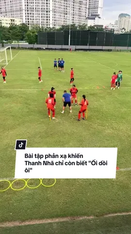 Biểu cảm vô cùng hài hước của Thanh Nhã 🤣 #nguyenthithanhnha #cauthu #xuhuong #tiktok #bongda 