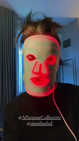 Have you ever wondered why everyone’s talking about red light therapy? The science is actually amazing 🔬 The Omnilux red light mask uses medical-grade LED wavelengths — around 633 nanometers (red) and 830 nanometers (near-infrared) — to stimulate your skin’s mitochondria, aka your cell’s little energy factories ⚡️ That extra energy boosts collagen production, increases blood flow, and reduces inflammation — helping your skin repair and glow from within. What I love most? It’s FDA-cleared, lightweight, cordless, and fits right into my carry-on. I literally use it on flights or in hotel rooms — it’s that easy to travel with 🧳  Healthy skin isn’t about covering up — it’s about healing on a cellular level  @A Purpose Collective  @omniluxled  #redlighttherapy  #HealingJourney  #livewithpurpose  #omniluxled  #assuntaslife 