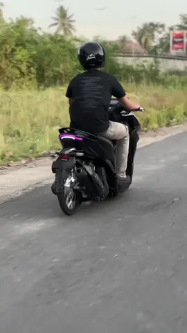 Duo ireng kalian mana?🥷🏻🥷🏻#penggunaring17 #vavarioan #foryoupage 