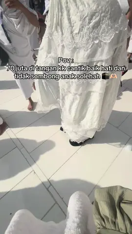 Masya allah tabakaulah semoga rejeky ini lancar trus ya biar bisa bawa mm ke semua tempat cantik di dunia biar bisa bahagian semuanya #masyaallahtabarakkallah #umroh2025 #ibunda #mekkahmadinah🕋❤😇😊 #mekkah🕋🕋🕋 