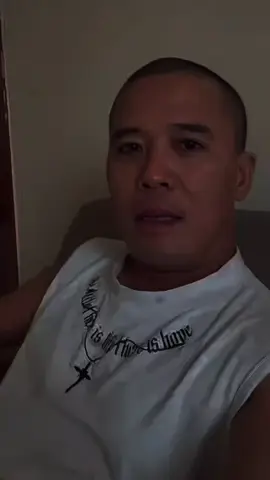 tình yêu là không được tính toán theo kiểu rẻ tiền. Tình cảm cũng được thể hiện qua sự nhiệt tình không tiếc tiền#tamsu #tinhyeu #cuocsong #honnhan #tinhcam 