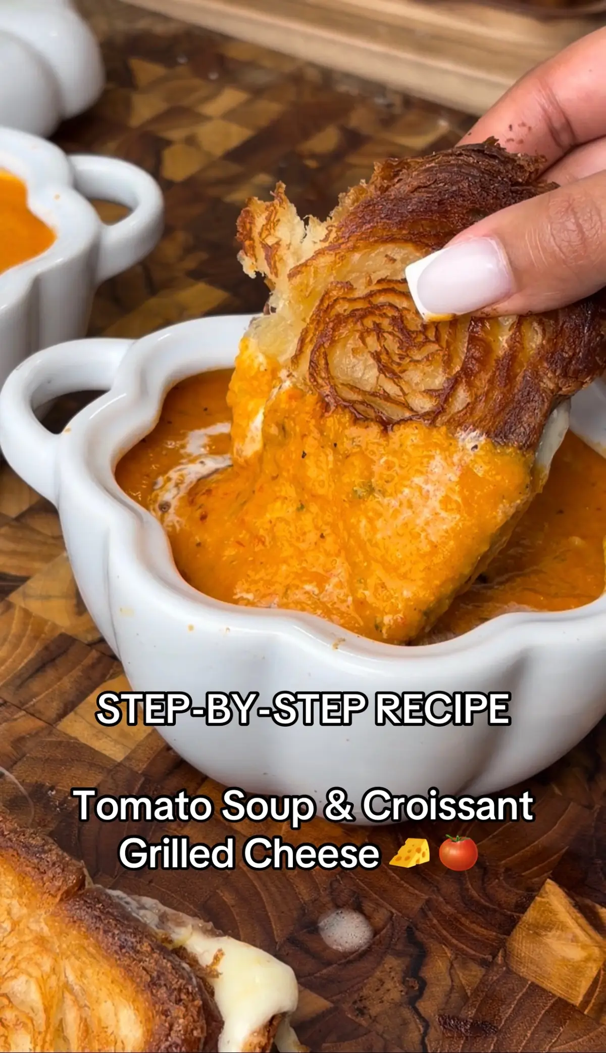 Here’s the step by step recipe per y’all request for my VIRAL tomato soup. I’m here to answer any questions you make have. 🍅 #fy #EasyRecipes #DinnerIdeas #tomatosoup #grilledcheese 