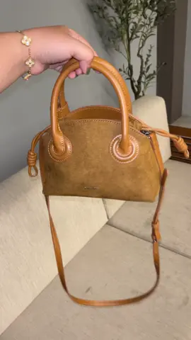 #tascantik #taswanita #tasselempang #handbag 