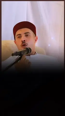 امك هديه حافظ عليها متزعلهاش#الشيخ_جابر_بغدادي 