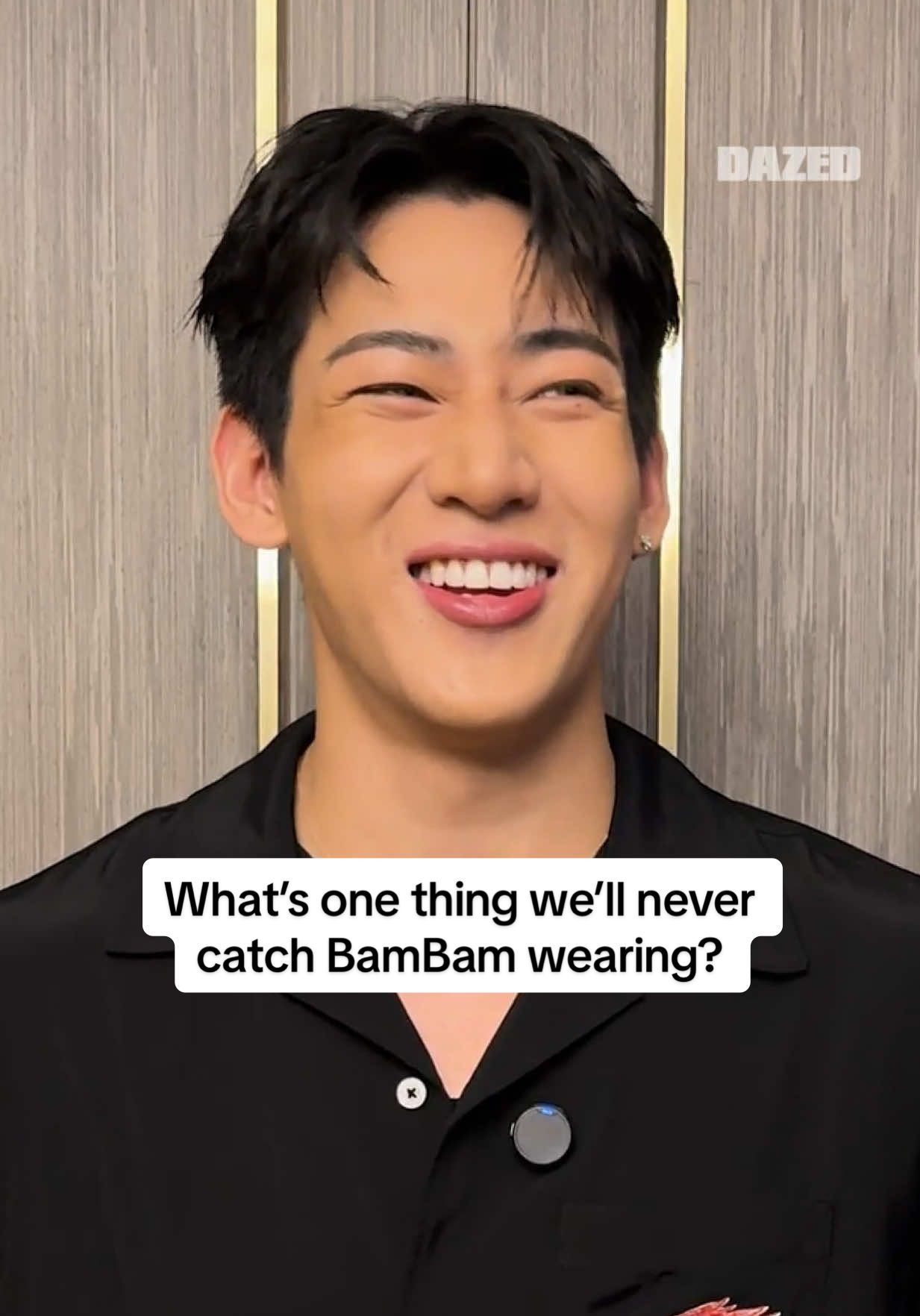 @뱀뱀 BamBam 🙅‍♂️ 👖 #DazedDNA #BamBam #TikTokFashion 