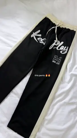Streetwear pants #baggypants #sweatpants #joggingpants #streetwearstyle #sweatpantsoutfit 