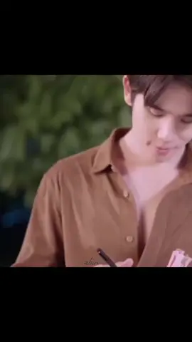 pak dokter pengkokop yang handal😁 nyedot pula, untung raga Sea gak ikut ke sedot 🤣🤭 uupppsss #jimmysea #sea_tawinan #jimmyyjp 