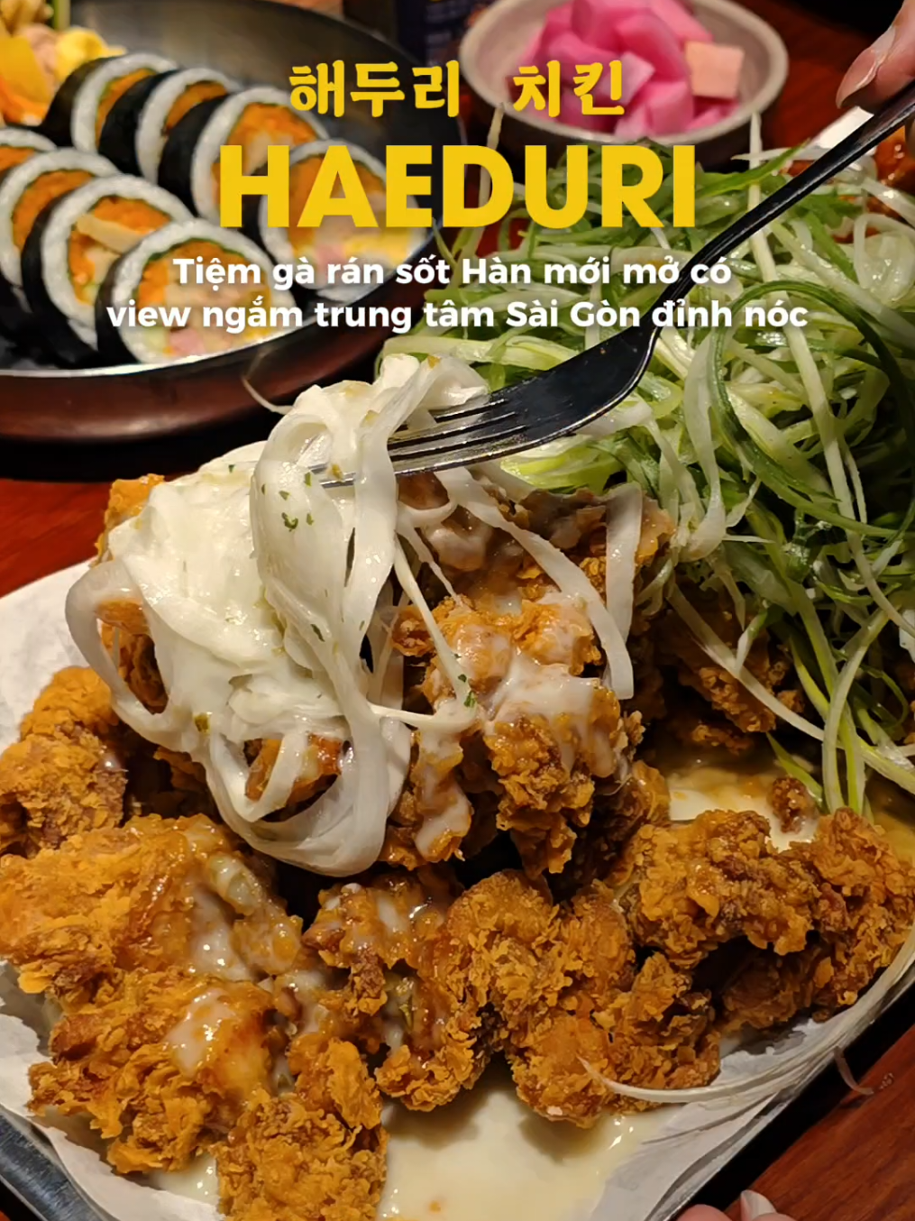 Ui cha cái view ăn gà rán ngắm Sài Gòn đã quá nèe #koreanfriedchicken #haedurichicken #saigonfood #garan #phomaianramen 
