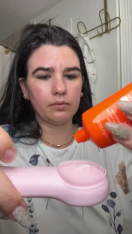 Cepillo para el rostro utilízalo en tu rutina diaria de skincare y luego me dices #tiktokshop #tiktokshopcreatorpicks #cepilloskincare 