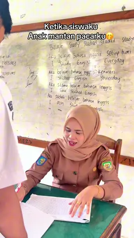 Pak budi urusan kita belum selesai..🤭#fyp #trending #sekolahsma #guru #kontenlucu 