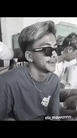 #Capcut dia terlalu baik hingga dunia sangat berisik padanya tapi disaat itupun dia lebih memilih untuk diam...dia tetap dia mau seberisik apapun jikalau dia tetap memilih diam,dia akan tetap diam tapi makasih udh ada buat menghibur kita semua walau duniamu sendiri sedang tidak baik' saja mas,tapi dibalik itu semua ada banyak orang yang selalu dukung dan menerima dia apa adanya,sehat selalu yaa doa baik buat kamu mas🤍@B0tol_marJan #promoseruweekend #pipin #kusumawaraofficial #pipinlovers 