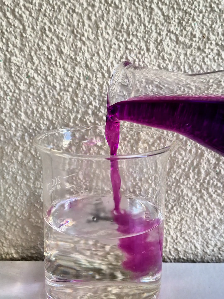 Chemistry 💜 #scienceexperiments #chemistry #experiment #ChemicalMagic 