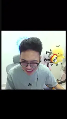 Trần Bình ăn 3 tô cơm#tranbinh #zukanopro #lqmb #xh #fyp 