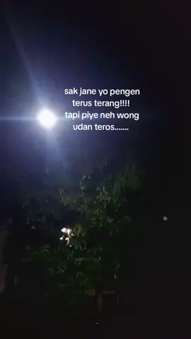pada malam hari ini # story watshaaap