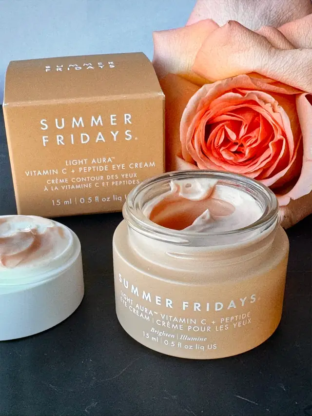 I love #summerfridays Light Aura Eye Cream how it instantly makes my under-eyes look brighter and more awake — that 