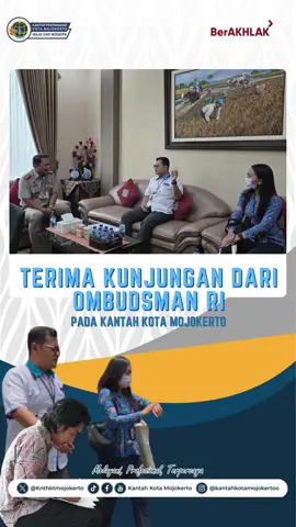 Bentuk komitmen dalam meningkatkan pelayanan Publik, Kantor Pertanahan Kota Mojokerto terima kunjungan Ombudsman pada Senin, 20 Oktober 2025.  Yuk, intip cuplikan kunjungannya pada video berikut! ———————————————————————————— Terima kasih untuk dukungan dan doanya karena saat ini Kantor Pertanahan Kota Mojokerto telah mendapat Predikat Wilayah Bebas Korupsi (WBK). Ayo ikuti sosial media Kantor Pertanahan Kota Mojokerto untuk mendapat Informasi terupdate terkait Pertanahan. 🔗 : https://linktr.ee/sosmedmajapahit #KementerianATRBPN #MelayaniProfesionalTerpercaya  #MajudanModern #ATRBPNMajudanModern  #ATRBPNKiniLebihBaik 