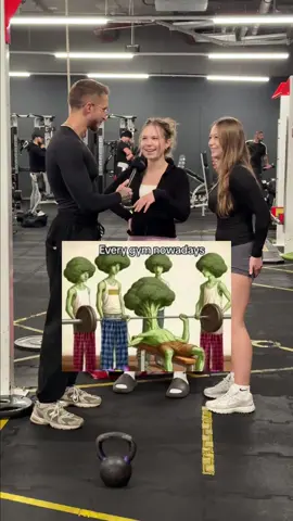 Brokuły do domu???🥦 #wywiad #siłownia #trening #brokuły Outfit @GymBeam.pl | Kod: MPRUSAK5  -5% 💊📦 #współpraca