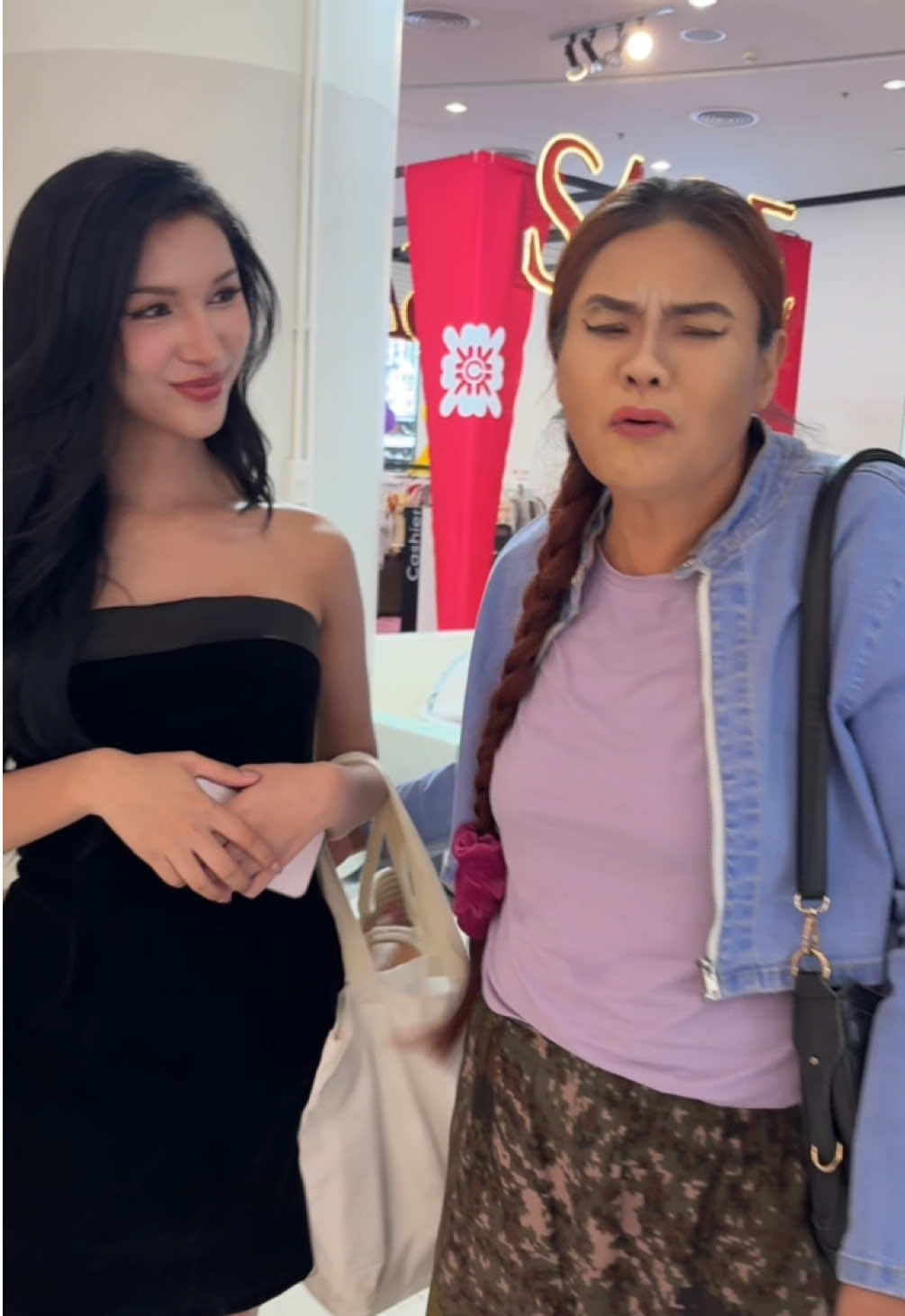 พบปะ fc เรื่องราวสองสาว @มอสซาเรลล่าชีส 🧀  #มอสทิฟฟานี่ #เรื่องเล่า #สาวสอง  #ทิฟฟานี่ 