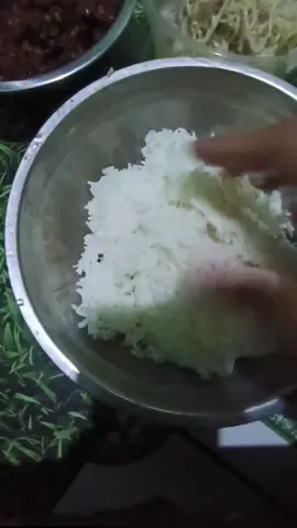 ထမင်းစားမယ်☺️ #foryou #foryoupage #cooking 