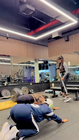 Pta ni mujy essa ku sojta #numragym #uaetiktok🇦🇪 #dubailife #foryourpage @Rubab @shehzadi 