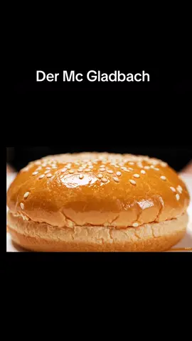 Der neue Mc Gladbach - hat einfach nichts drauf. Schicke das an einen Gladbach Fan 😂 #gladbach #mcdonalds #fussball #ki #veo3 