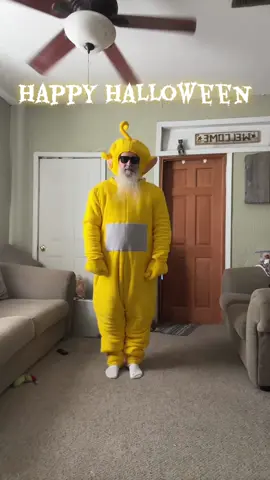 Happy Halloween, found this great costume at the Goodwill #fyppppppppppppppppppppppp #halloween #costume #goodwill #teletubbies 