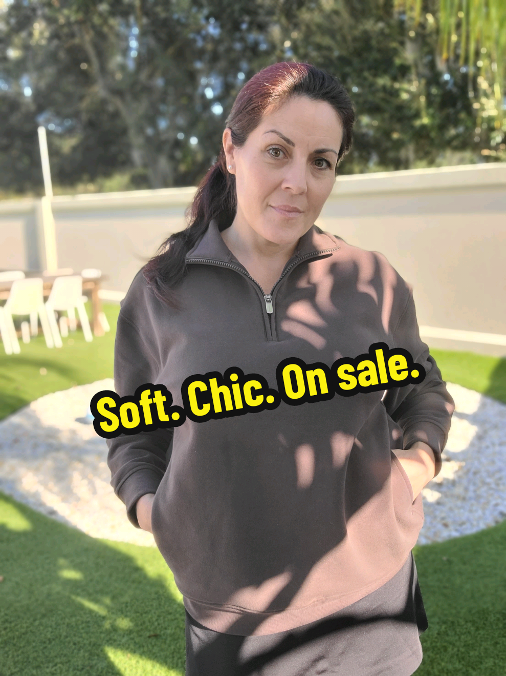 Softest sweatshirt I’ve ever owned — and it’s actually on sale. Not your average sweatshirt — it’s soft, flattering, and goes with everything. Grab it before it’s gone 🩶 #athleta  #everydaystyle #sweatshirt #floridastyle 