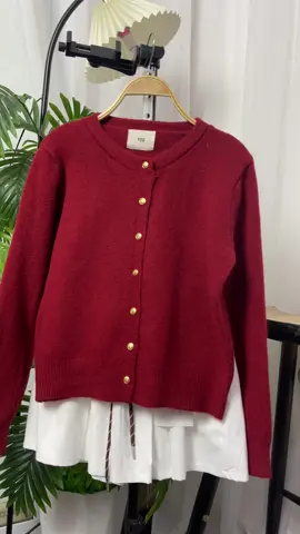 Gió lạnh r nè #aolennu #aocardigan #aokhoaclen #thoitrangnu #xuhuongtiktok 