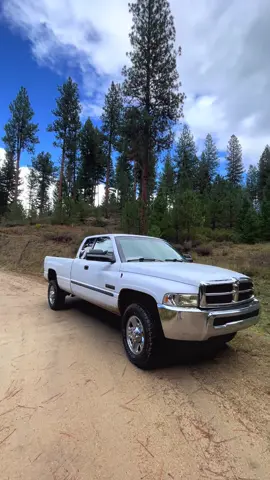 In da middle of nowhere #24vcummins #24v #fyp #fypシ #fypシ 